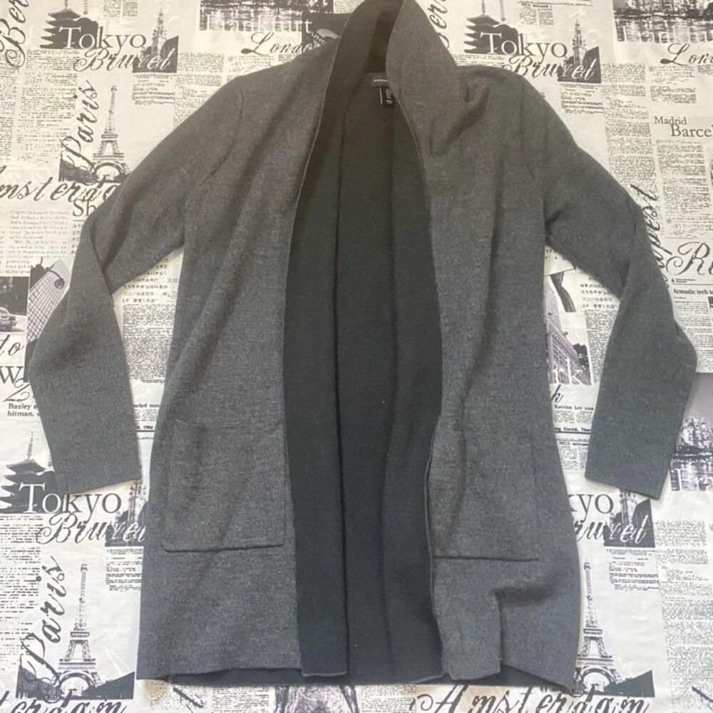 Adrienne Vittadini Women's grey merino wool cardigan workwear professional work